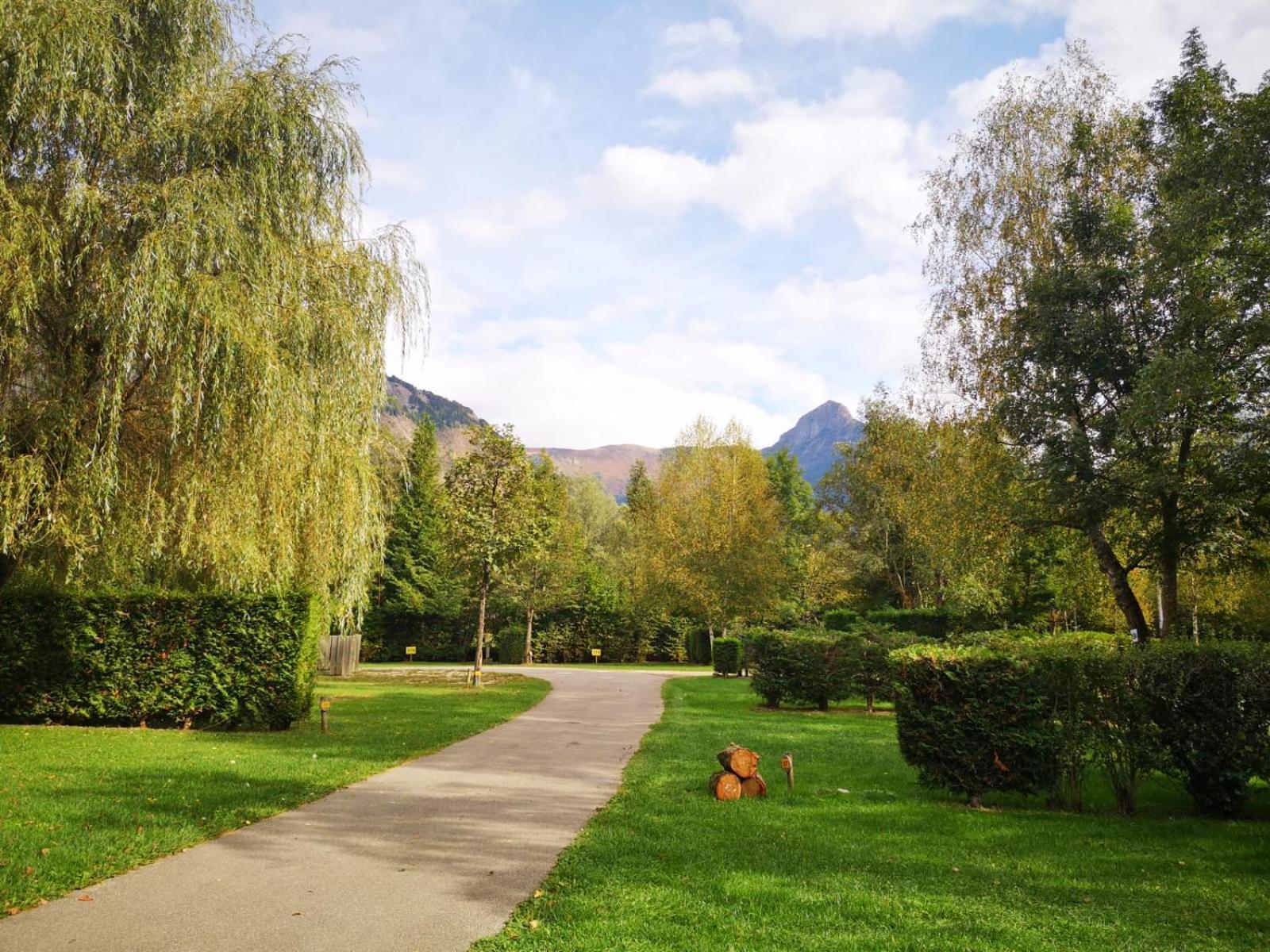 Camping Le Colporteur Hotel Le Bourg-d'Oisans Luaran gambar