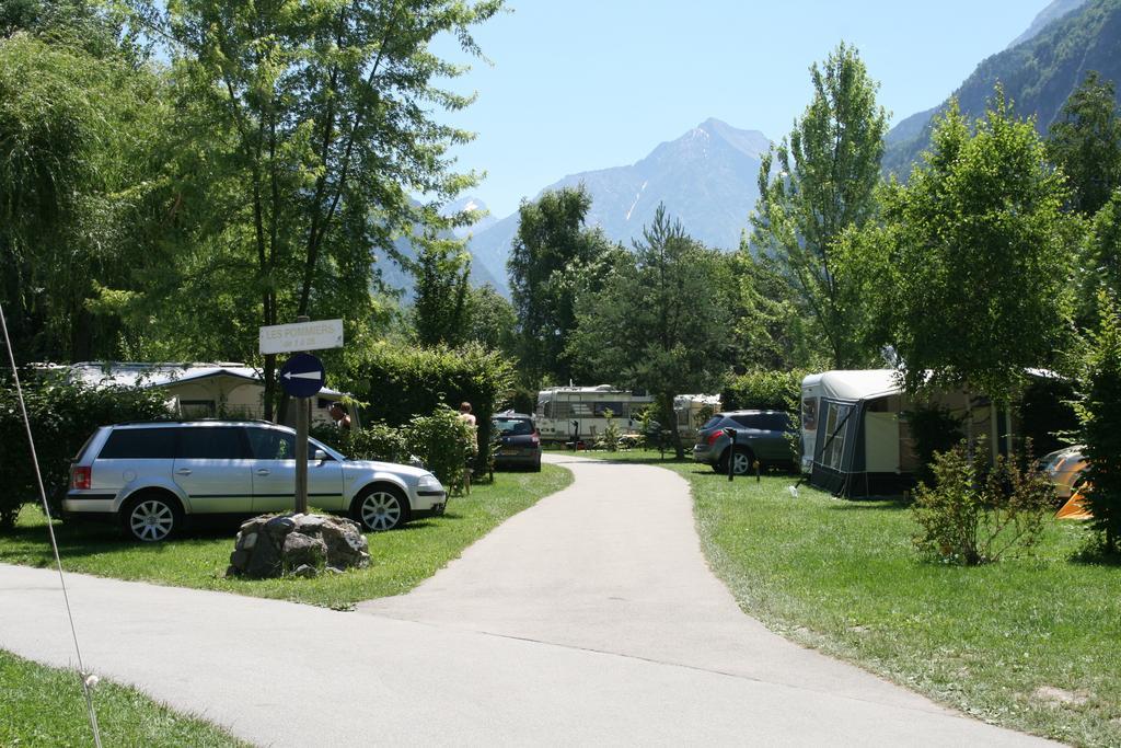 Camping Le Colporteur Hotel Le Bourg-d'Oisans Luaran gambar
