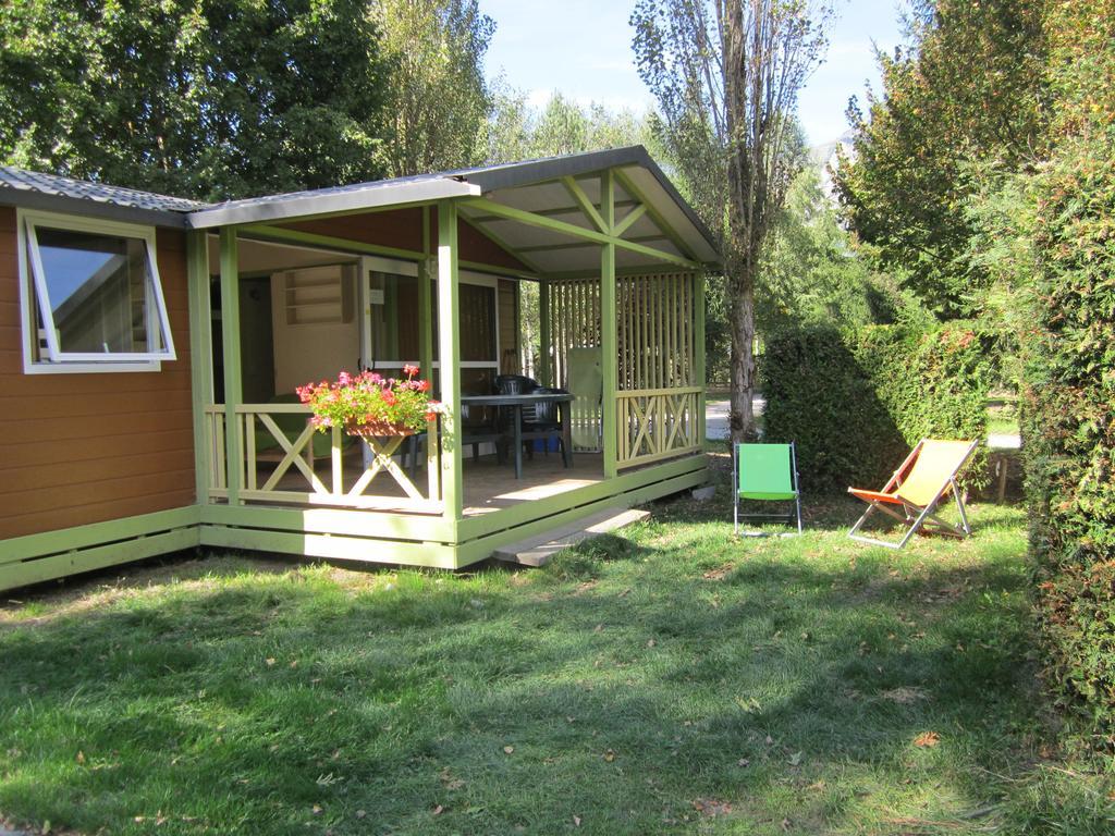 Camping Le Colporteur Hotel Le Bourg-d'Oisans Luaran gambar